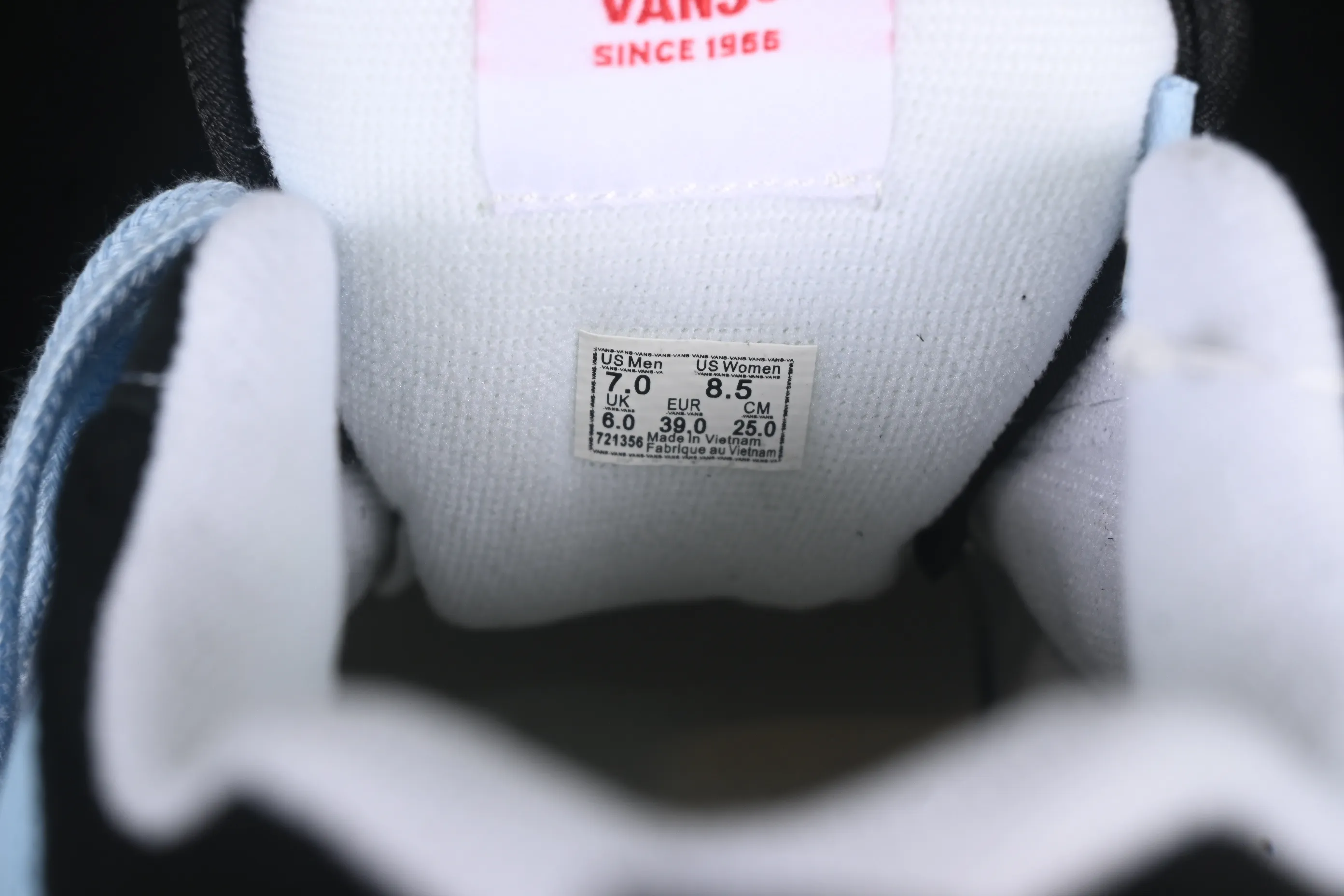 All categories Vans Vans series Vans Low Vans low-top Vans Knu Skool Vans low-top retro casual fat bread shoes VN0009QC6BT1